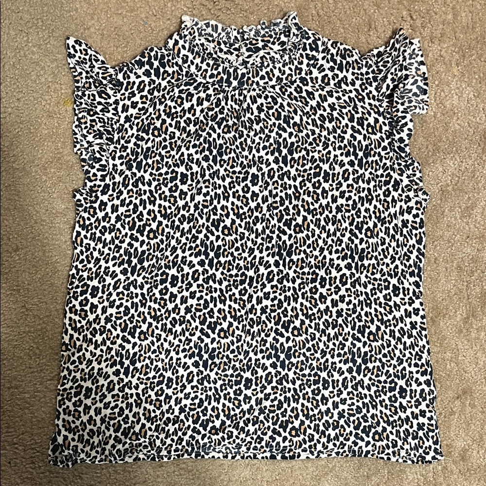 Leopard Print Ruffle Sleeve Top